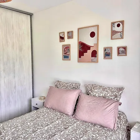 T2 Avec Terrasse Apartament