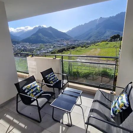 T2 Avec Terrasse Corte (Corsica)
