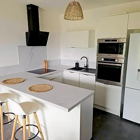 T2 Avec Terrasse Lägenhet *